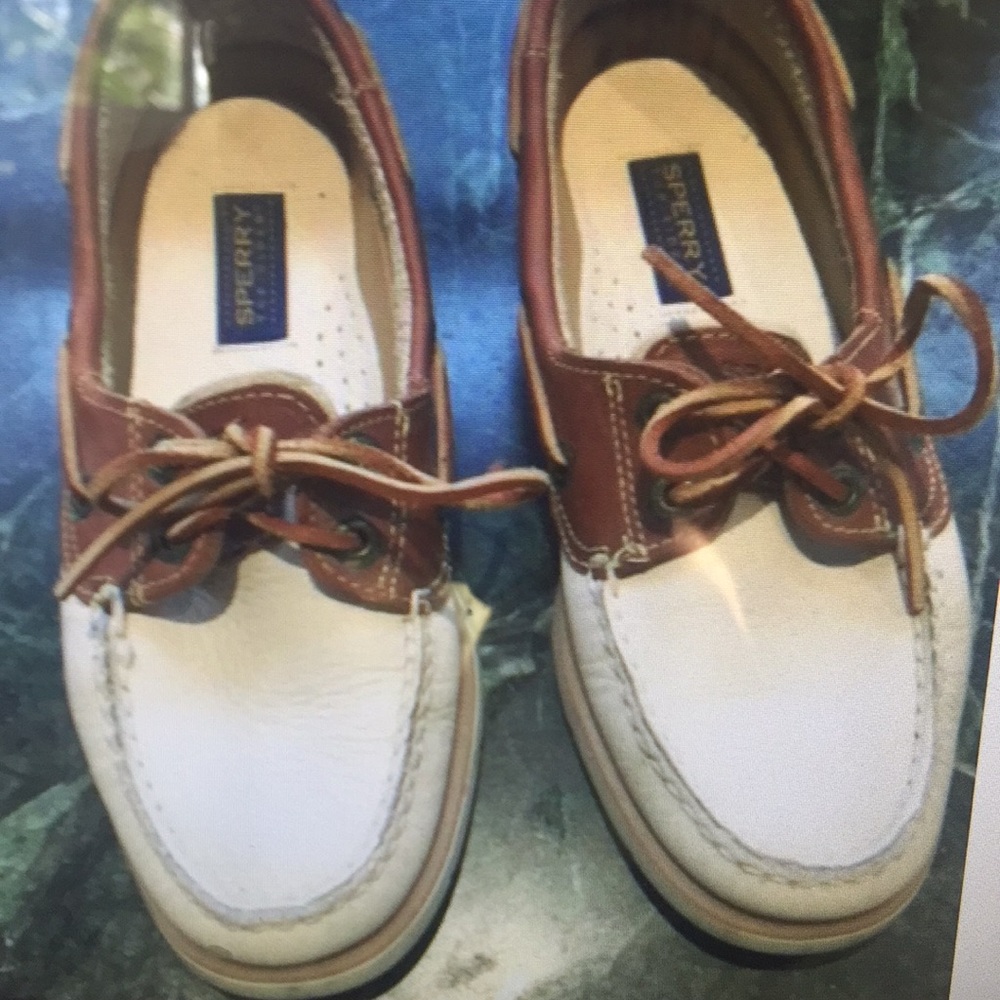 Women’s shoes